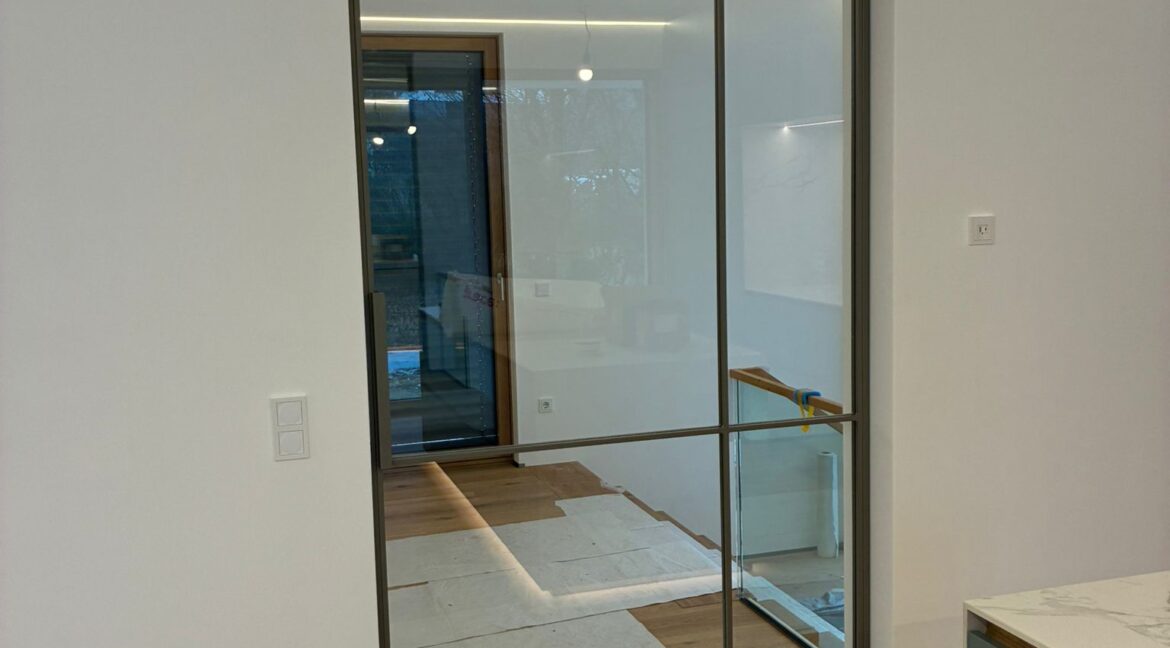 Haus Hofberg Lofttüre